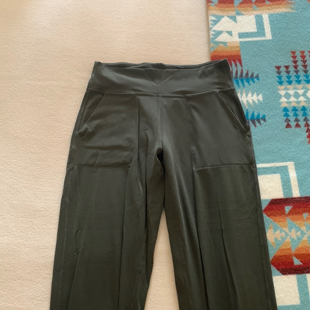 Lululemon joggers